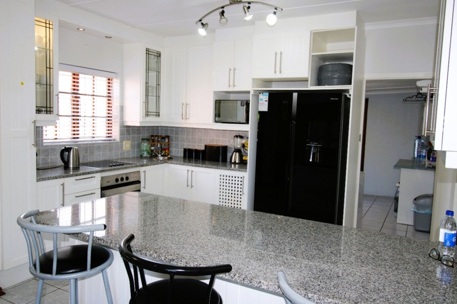 To Let 3 Bedroom Property for Rent in Gonubie Eastern Cape